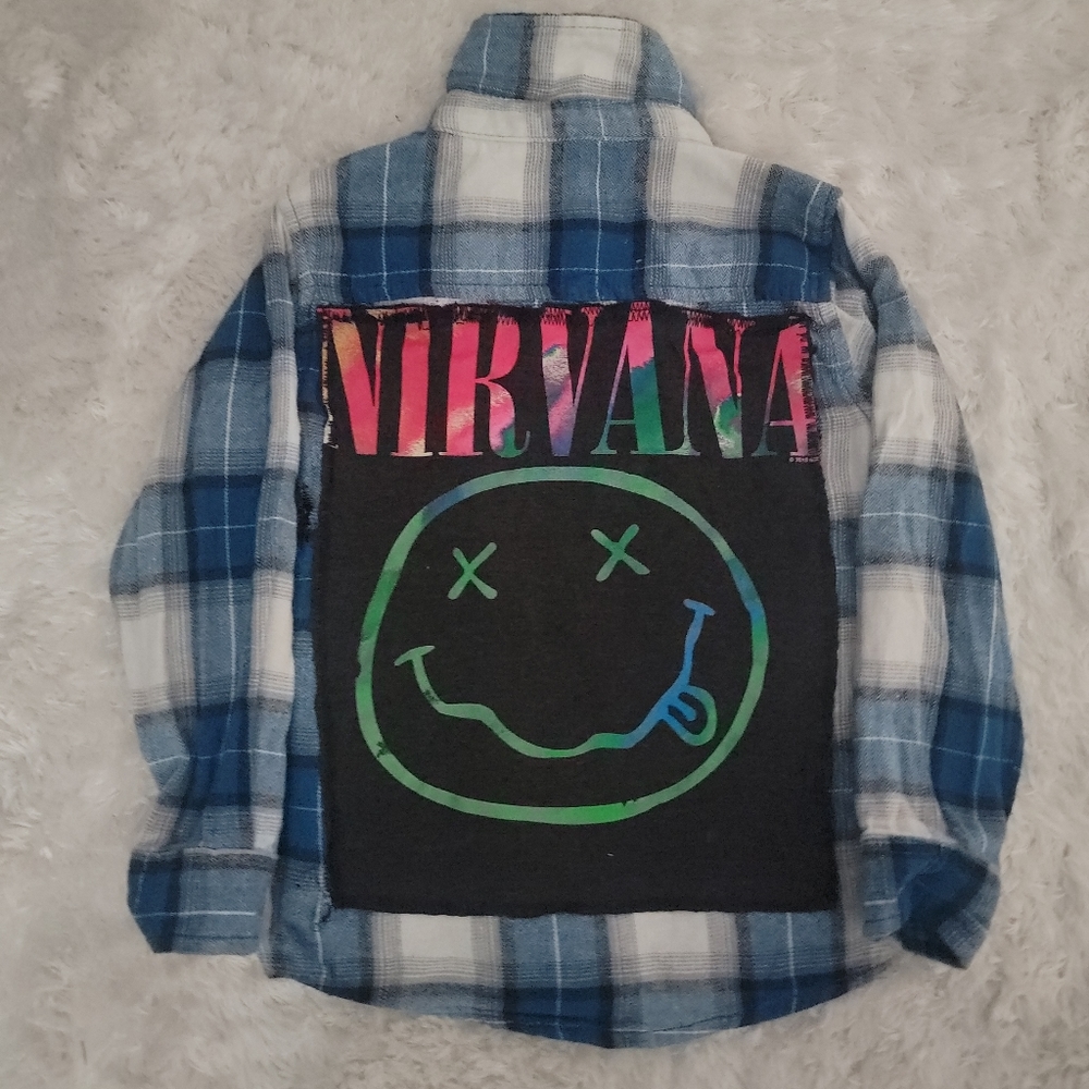 Flannel Tshirt Back Button Down Shirts - image 7